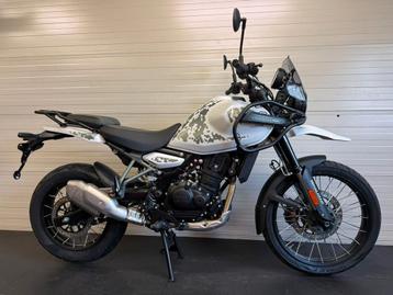 Royal Enfield Himalayan 450 nu met €450,- voordeel! beschikbaar voor biedingen