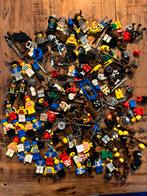 Lego minifiguren en wapens | Jaren 90, Kinderen en Baby's, Speelgoed | Duplo en Lego, Ophalen of Verzenden, Gebruikt, Losse stenen