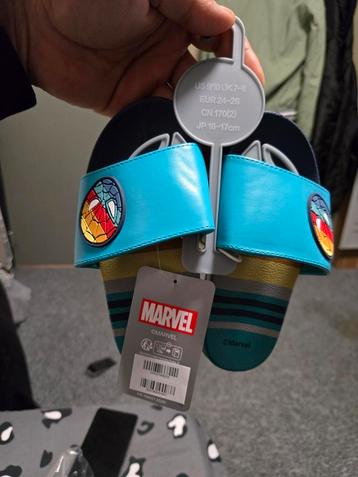 Slipper Marvel Disney  beschikbaar voor biedingen