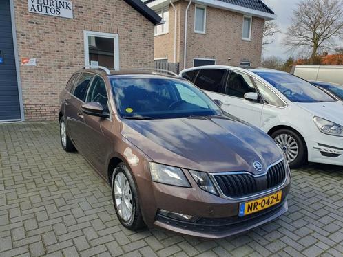 Skoda OCTAVIA 1.6 TDI Greentech Ambition Business uitvoering, Auto's, Skoda, Bedrijf, Octavia, ABS, Airbags, Airconditioning, Alarm