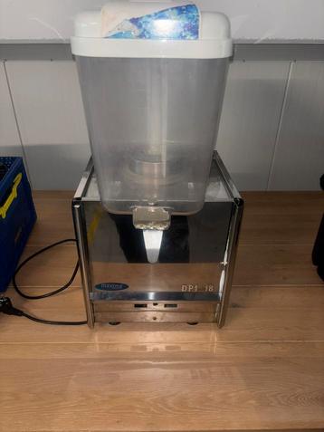 Drankdispenser - 18 L - Elektrisch - incl. Roersysteem beschikbaar voor biedingen