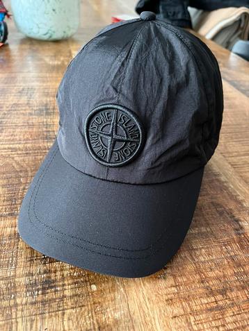 STONE ISLAND Nylon Metal Cap beschikbaar voor biedingen