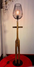 Vloerlamp “Wasstamper Rond", Ophalen, Gebruikt, 100 tot 150 cm, Funky,Home,Decoratief,Cool,Retro,Design.
