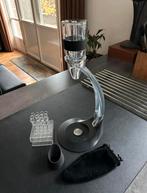 Wijn decanteerder met standaard en prikkers, Huis en Inrichting, Ophalen of Verzenden, Zo goed als nieuw