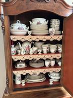Villeroy en Boch compleet servies bloemen Alt Strassburg, Antiek en Kunst, Antiek | Servies compleet, Ophalen