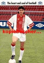 AJAX Jari Litmanen  Umbro reclamekaart  seizoen 1993/94, Verzamelen, Verzenden, Zo goed als nieuw, Ajax, Spelerskaart