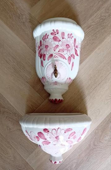 Unieke brocante Franse muurfontein beschikbaar voor biedingen