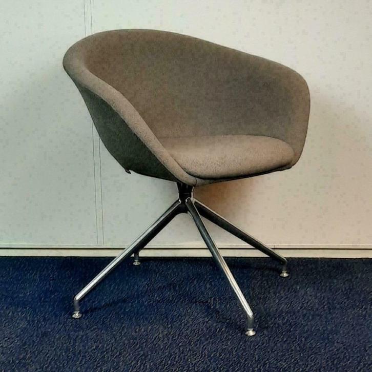 Tweedehands Arper Duna Design Stoel Chroom Grijs, Huis en Inrichting, Stoelen, Ophalen of Verzenden