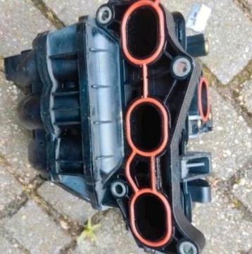 Inlaatspruitstuk Citroën c1/ Peugeot 107 Aygo 1kr motor
€25 beschikbaar voor biedingen