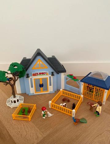 Playmobil dierenkliniek (4343) beschikbaar voor biedingen