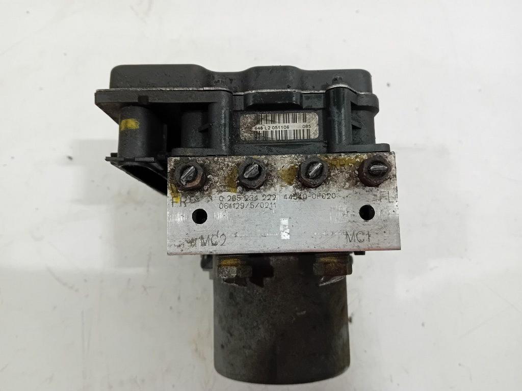 Abs pomp Toyota Corolla, Onderdelen@venauto.nl, Van der Ven Autorecycling B.V., Gebruikt, Ettenseweg 76, 4706 PB Roosendaal, The Netherlands