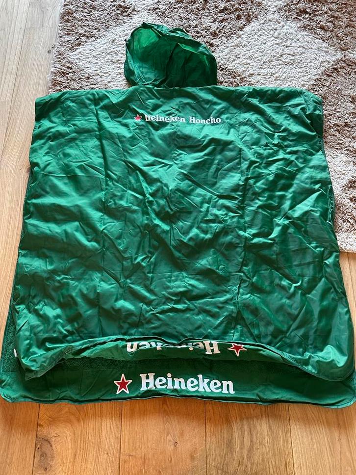 Heineken Poncho, Krat, Koeltas - Goede Staat, Verzamelen, Merken en Reclamevoorwerpen, Zo goed als nieuw, Gebruiksvoorwerp, Ophalen of Verzenden
