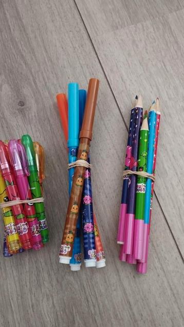 Geurstiften, geur potloden, geurgelpennen beschikbaar voor biedingen