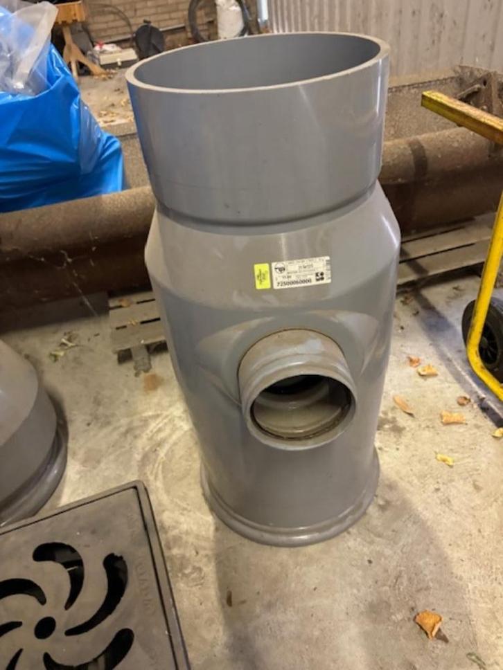 PVC Kolk 315-125, Doe-het-zelf en Verbouw, Buizen en Afvoer, Nieuw, Overige typen, Pvc, Minder dan 2 meter, 80 mm of meer, Ophalen