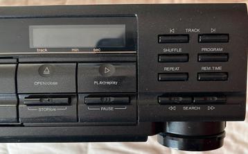 Mooie nette cd speler van Philips begin jaren 80 beschikbaar voor biedingen