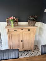 Meidenkast houten meubels oude woonaccessoires Belle, Ophalen, Zo goed als nieuw, 25 tot 50 cm, 100 tot 150 cm