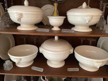 Wedgewood schalen beschikbaar voor biedingen