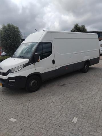 Iveco Daily 35S16 2.3D 2019 L4H2  handgeschakeld  beschikbaar voor biedingen