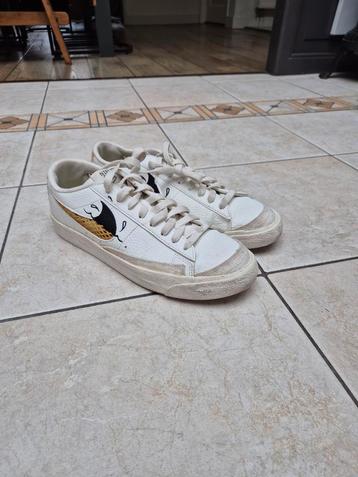 Nike Sun Club Sneakers - Maat [Vul in] beschikbaar voor biedingen