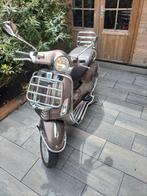 Vespa Primavera touring, Fietsen en Brommers, Scooters | Vespa, Ophalen, Zo goed als nieuw, Overige modellen