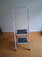 Huishoud opstapje 2 treden, Ophalen, Minder dan 2 meter