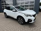 Peugeot 3008 1.2 PureTech Allure / Pano / Camera / Trekhaak, Gebruikt, Euro 6, 1199 cc, Leder en Stof