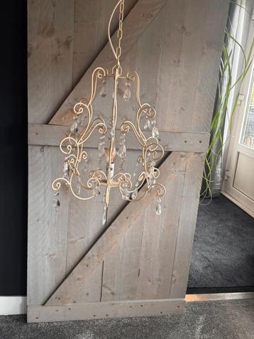 Mooie lamp / kroonluchter beschikbaar voor biedingen