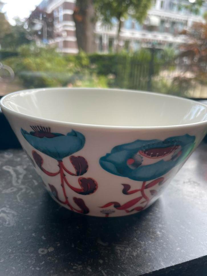 Iittala Korento schaal 0,6L blauw, Huis en Inrichting, Keuken | Servies, Zo goed als nieuw, Schaal of Schalen, Overige stijlen