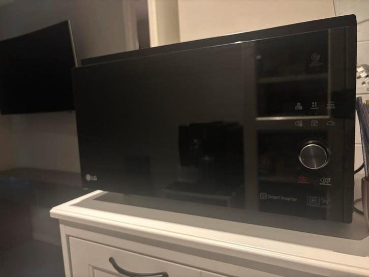 LG Combimagnetron - Zo goed als nieuw!, Witgoed en Apparatuur, Magnetrons, Zo goed als nieuw, Vrijstaand, Combimagnetron, 45 tot 60 cm