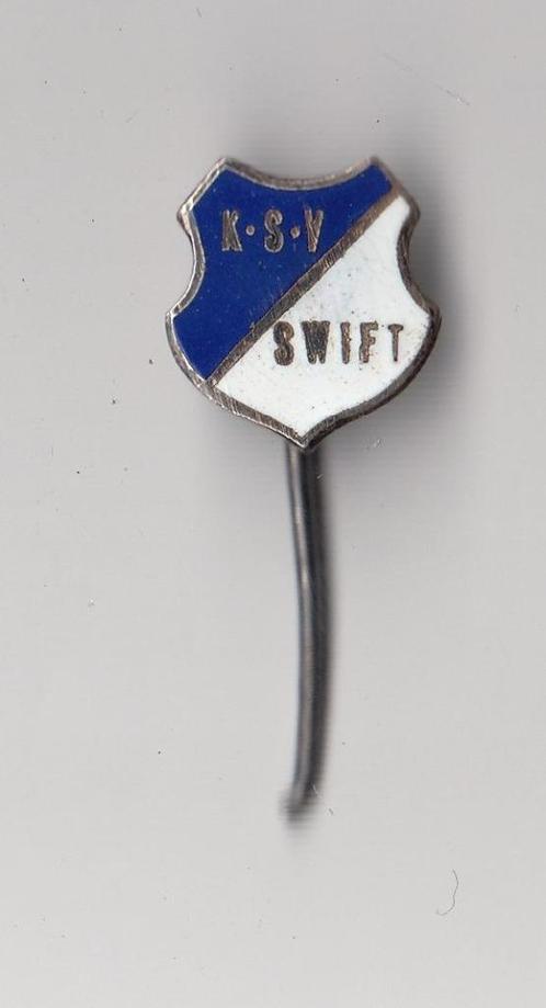 KSV Swift emaille Handbal speldje, Verzamelen, Speldjes, Pins en Buttons, Gebruikt, Speldje of Pin, Overige onderwerpen, Ophalen of Verzenden