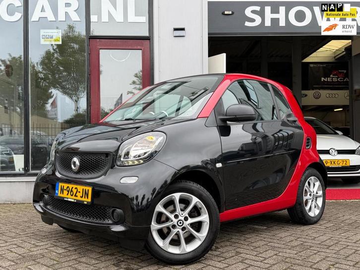 Smart Fortwo 1.0 Base Airco Cruise Control Stoelverwarming!, Auto's, Smart, Bedrijf, Te koop, ForTwo, ABS, Airbags, Boordcomputer