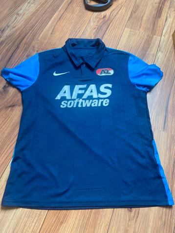 Blauw AZ uitshirt maat L beschikbaar voor biedingen