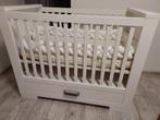 Babybed met commode Kidsmill, Ophalen, Zo goed als nieuw, 180 cm of meer, Minder dan 70 cm