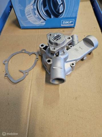 Waterpomp  Porsche 924 2.0 (76-85) beschikbaar voor biedingen
