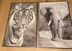 Als nieuw 2 posters poster schilder tijger olifant zwart wit, Ophalen of Verzenden, 50 tot 75 cm, Foto of Poster, Minder dan 50 cm