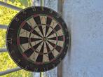 Darts board  and arrows    use it   couple of times, Ophalen of Verzenden, Zo goed als nieuw, Dartbord