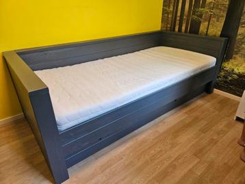 Woood Kajuit Bed Staalgrijs met Matras en Lade beschikbaar voor biedingen
