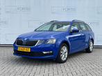 Skoda Octavia Combi 1.5 TSI Greentech Sport Business AUTOMAA, Stof, Gebruikt, Blauw, Origineel Nederlands