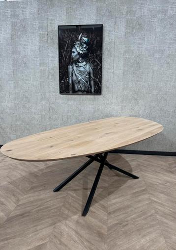 Eiken eettafel organische vorm Leaf 250x110 *nieuw beschikbaar voor biedingen