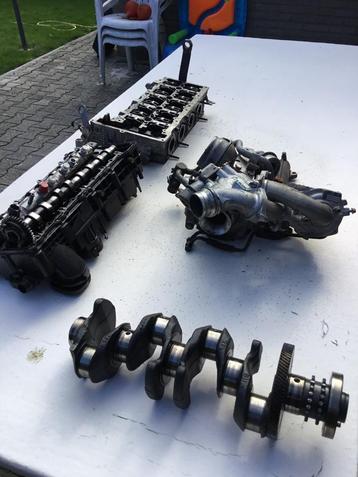 Diverse auto onderdelen BMW motor N47D20B beschikbaar voor biedingen