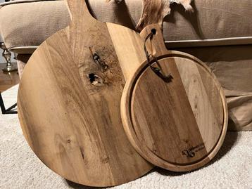 Houten Serveerplanken / Pizzaborden (2 stuks) beschikbaar voor biedingen