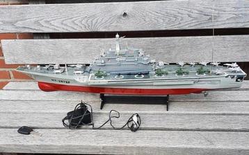 Rc boot'vliegdekschip'oorlogs boot beschikbaar voor biedingen