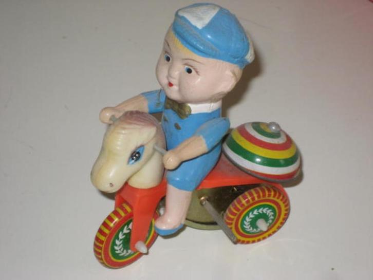 Blikken speelgoed jongetje op fiets opwindspeelgoed Vintage, Verzamelen, Speelgoed, Gebruikt, Ophalen of Verzenden