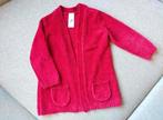Zgan! Heerlijk chenille ceriserood vestje van C&A. Mt 104, Kinderen en Baby's, Kinderkleding | Maat 104, C&A, Meisje, Trui of Vest