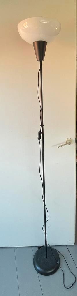 Floor uplighter (TÅGARP) beschikbaar voor biedingen