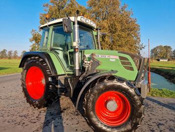 Fendt 312 vario tms met stoll voorlader. Topstaat beschikbaar voor biedingen