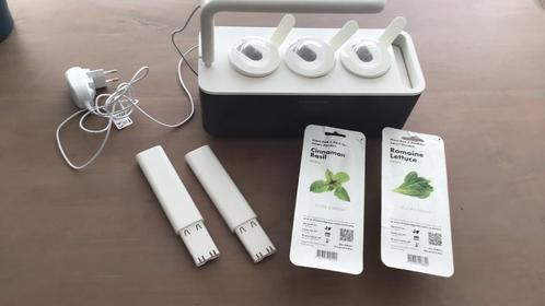 Click and Grow kweekkasje voor binnen, Tuin en Terras, Kweekspullen, Zo goed als nieuw, Kweekbak, Ophalen of Verzenden