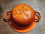 Vintage oranje vergiet. Retro. Emaille., Ophalen