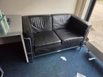 Design cassina  ontwerp corbusier 2 x 2 zits, Ophalen, Zo goed als nieuw