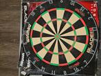 Winmau blade 6 triple core carbon., Sport en Fitness, Darts, Ophalen of Verzenden, Gebruikt, Dartbord